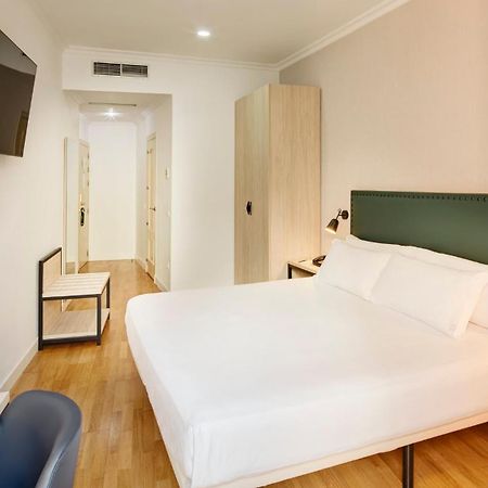 Sercotel Las Casas De Los Mercaderes Севилья Экстерьер фото