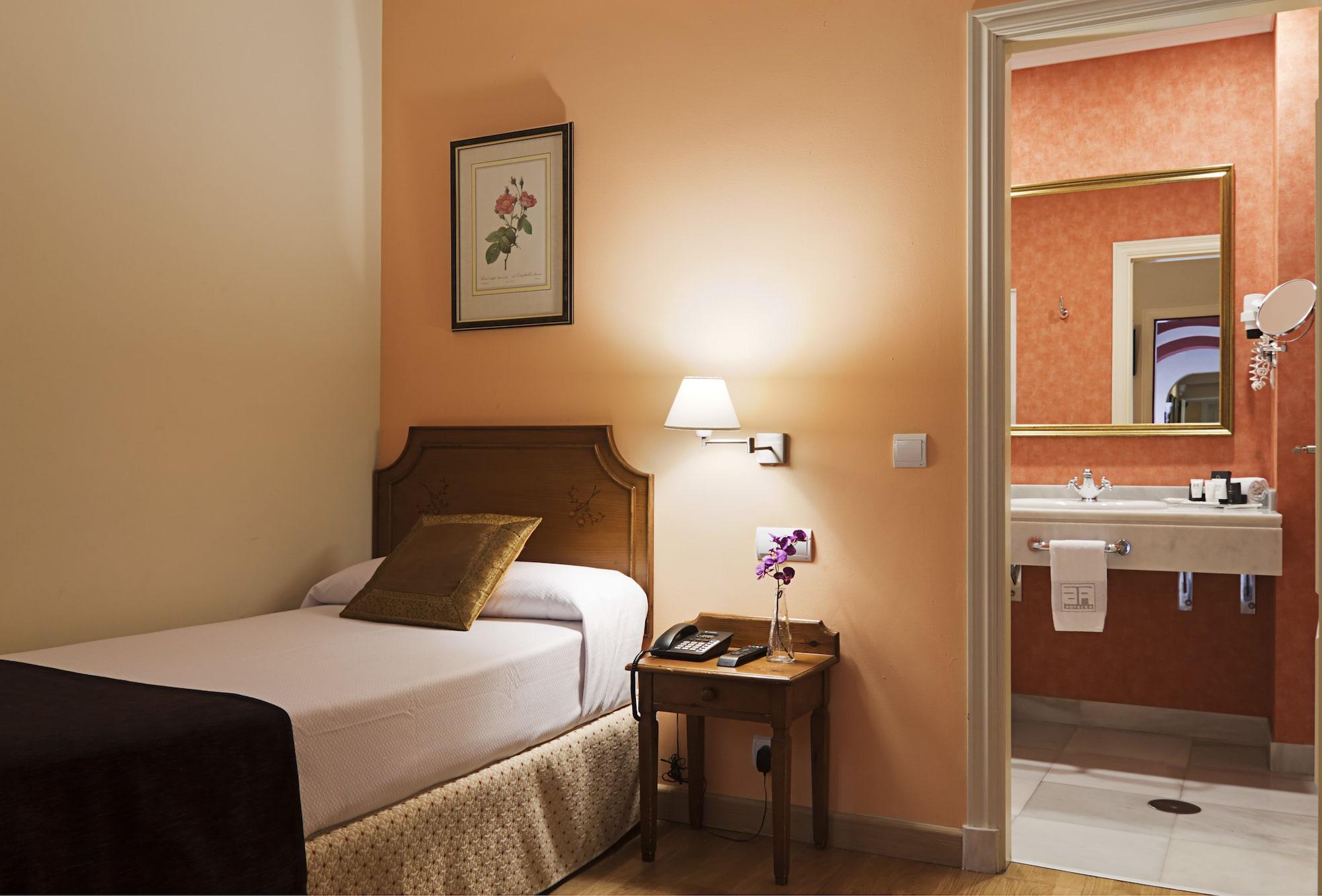 Sercotel Las Casas De Los Mercaderes Севилья Экстерьер фото