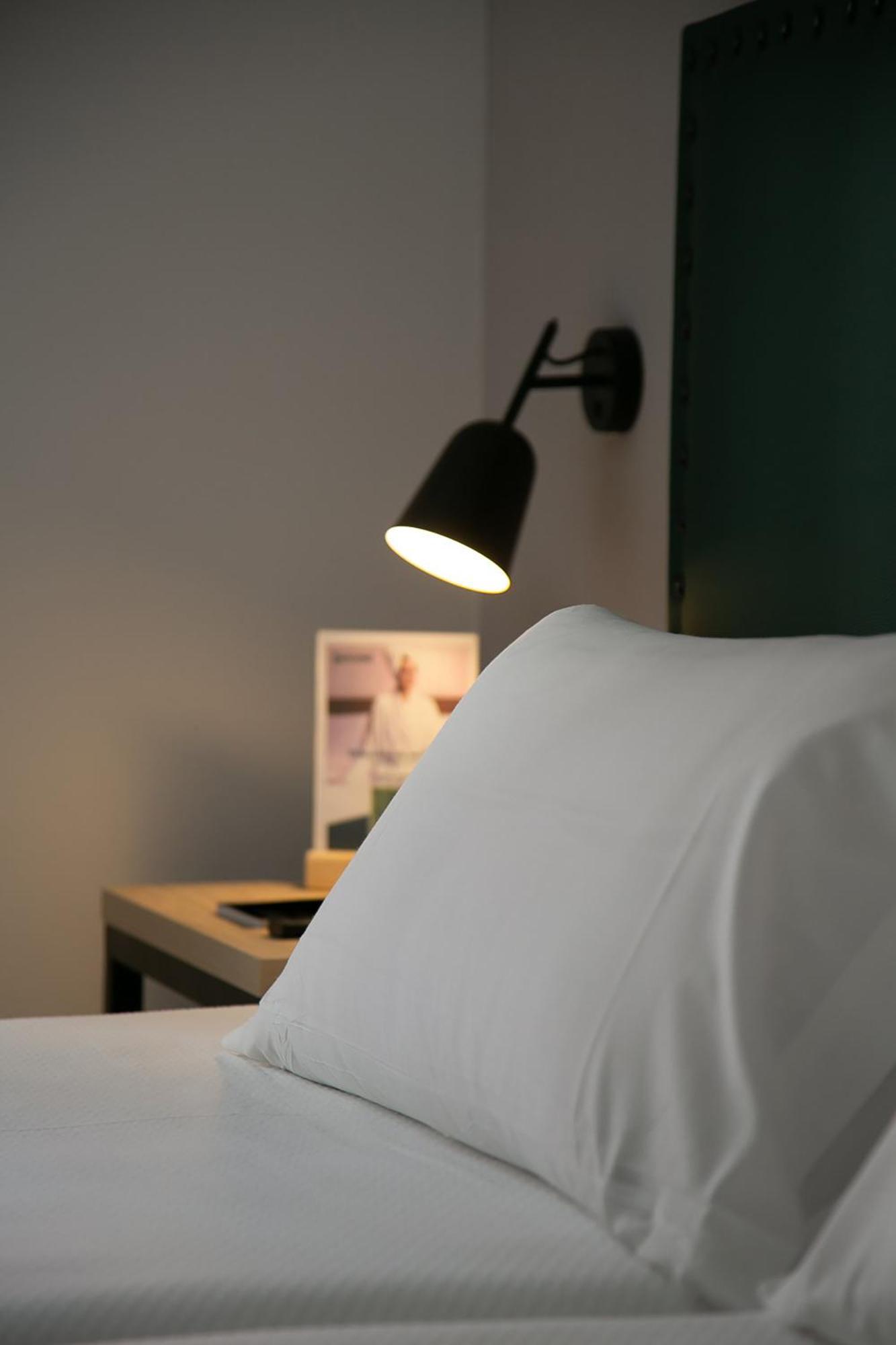 Sercotel Las Casas De Los Mercaderes Севилья Экстерьер фото