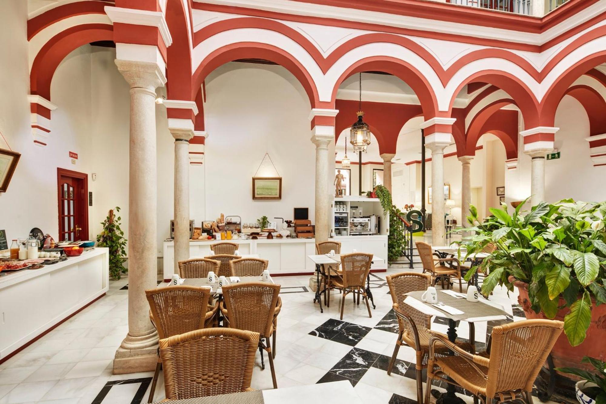 Sercotel Las Casas De Los Mercaderes Севилья Экстерьер фото