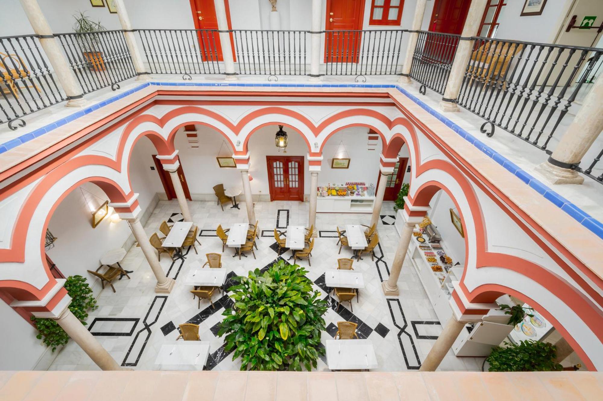 Sercotel Las Casas De Los Mercaderes Севилья Экстерьер фото