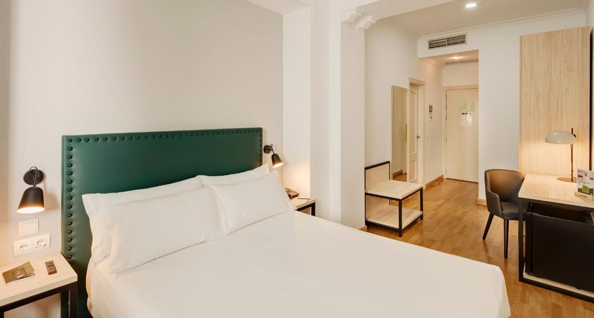 Sercotel Las Casas De Los Mercaderes Севилья Экстерьер фото